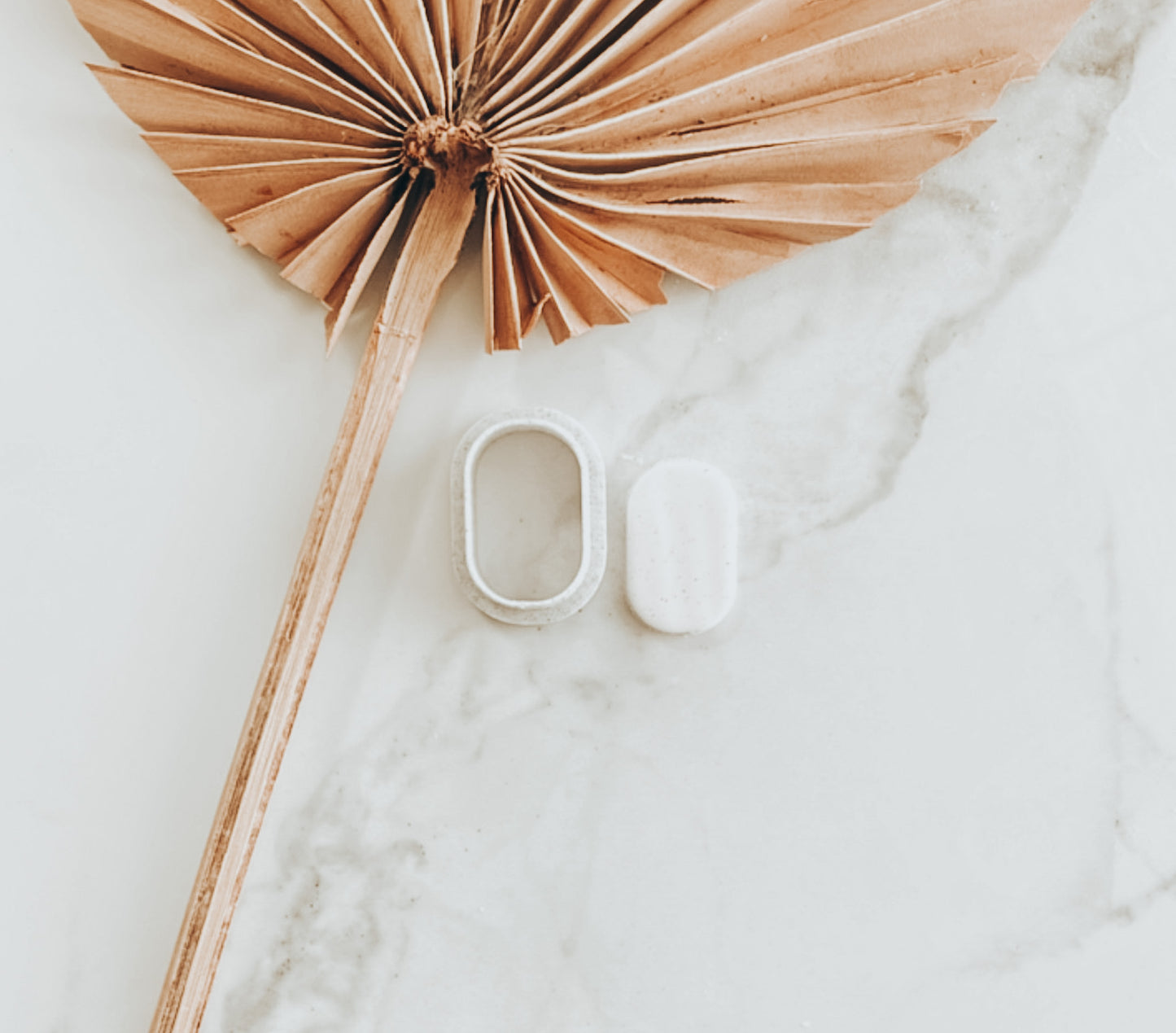 Buffy - Sqaured Oval Cutter